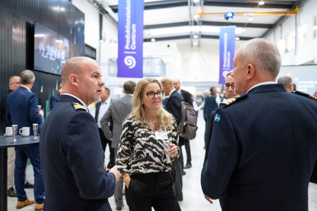 Dual Use Acceleratorn